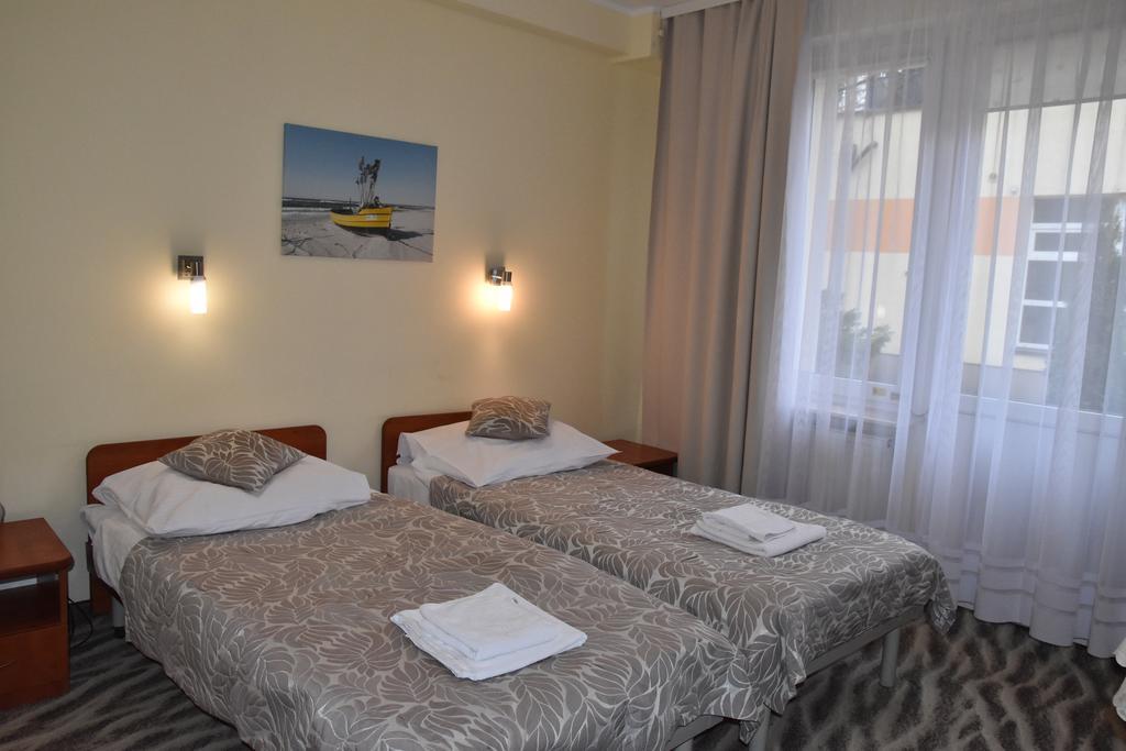 Hotel *** Nat Колобжег Экстерьер фото